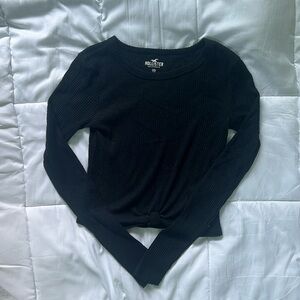Hollister black soft long T with scrunch. XS.